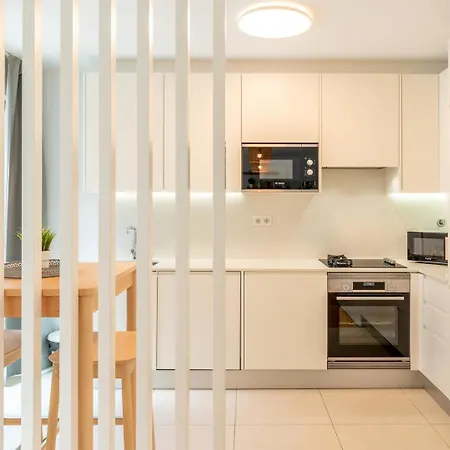 Guestready - One Prime Stay In Campolide Lisbon Exterior photo